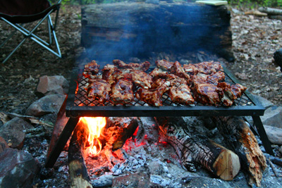 bbqribs BBQ Ribs over the open fire
