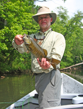 Pigeon River Smallmouth Bass Doug Sanders caught this beautiful smallie on a Clouser Minnow